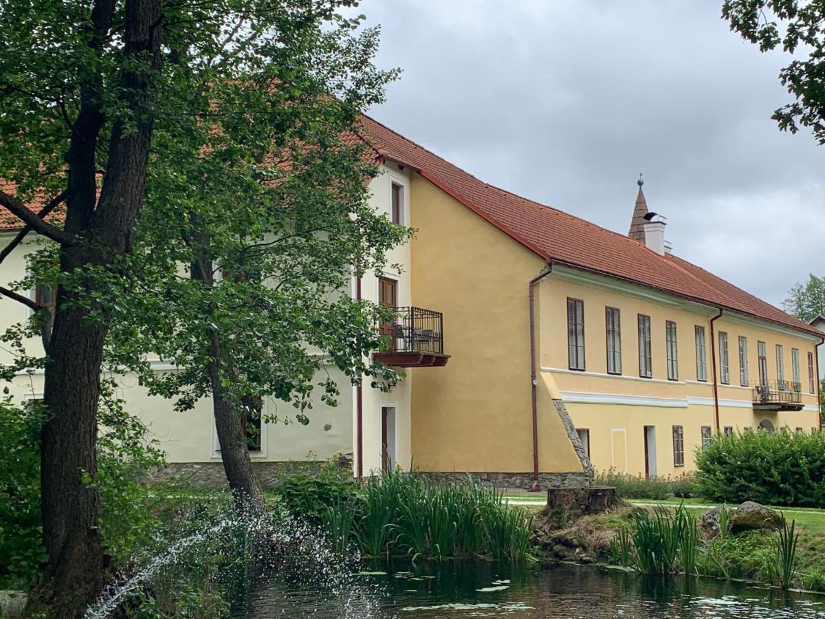 Zámek Jindřichovice Kolinec Exterior foto