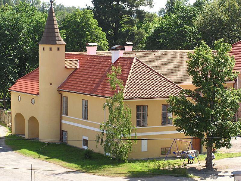 Zámek Jindřichovice Kolinec Exterior foto