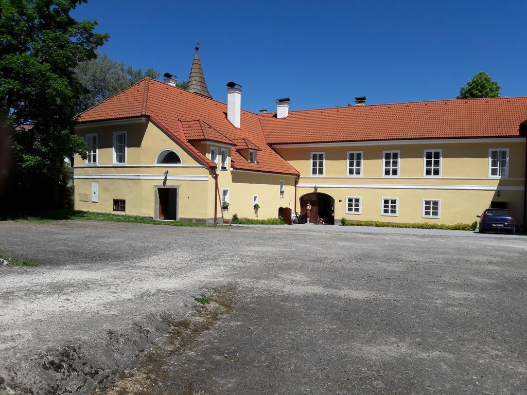 Zámek Jindřichovice Kolinec Exterior foto